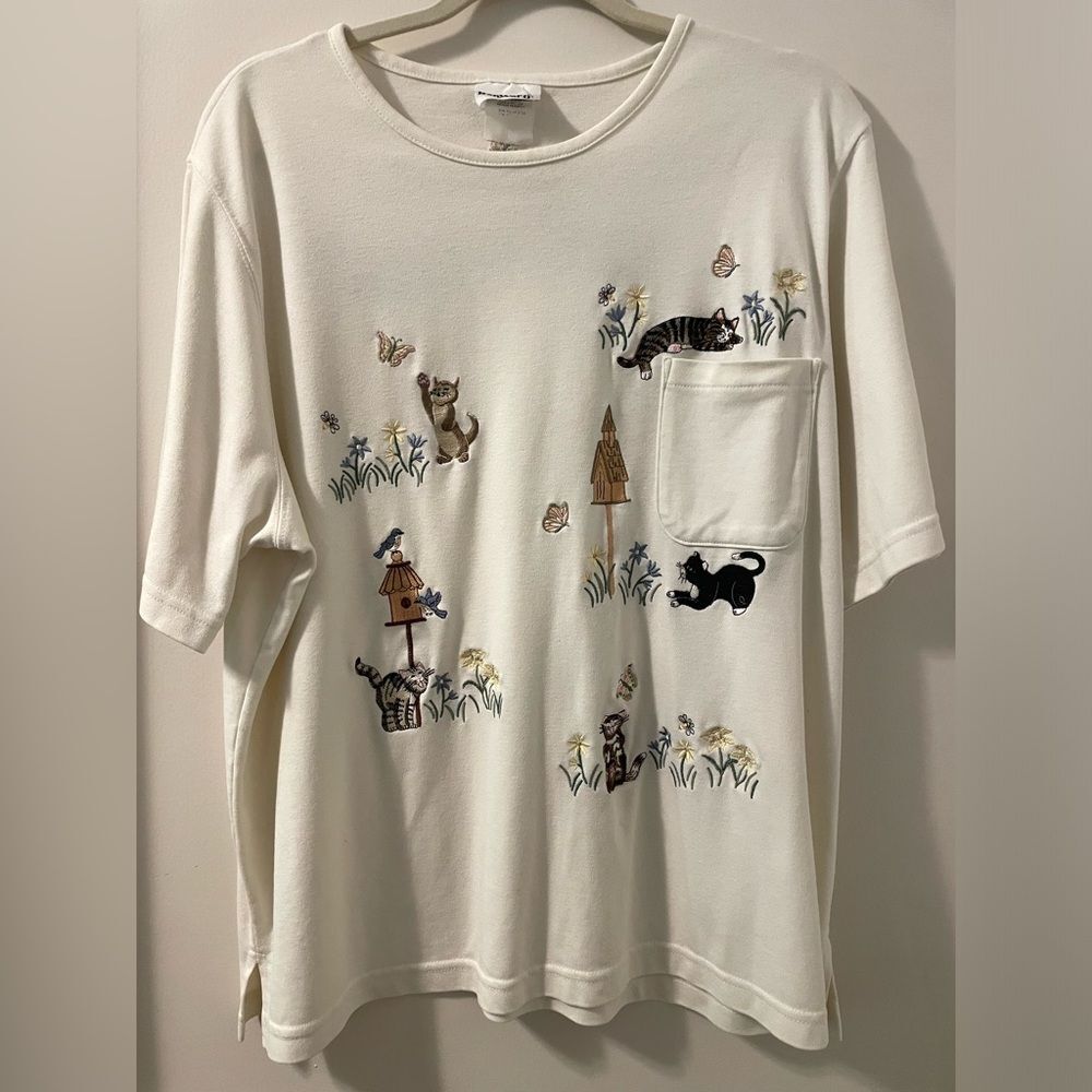 Vintage BonWorth Embroidered Cats Birds Butterflies Birdhouses Flowers Top Sz L